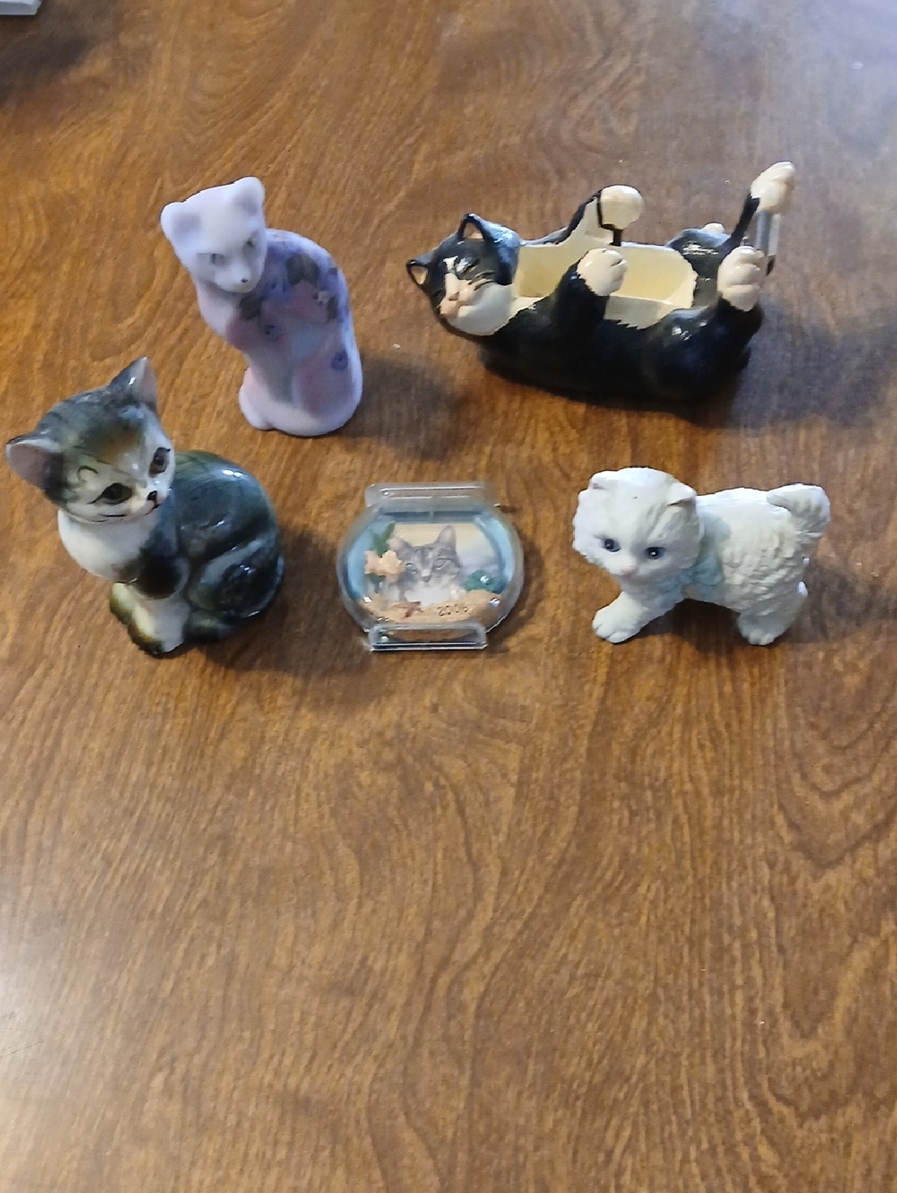 Assorted Cat Figurine Lot - Multicolor